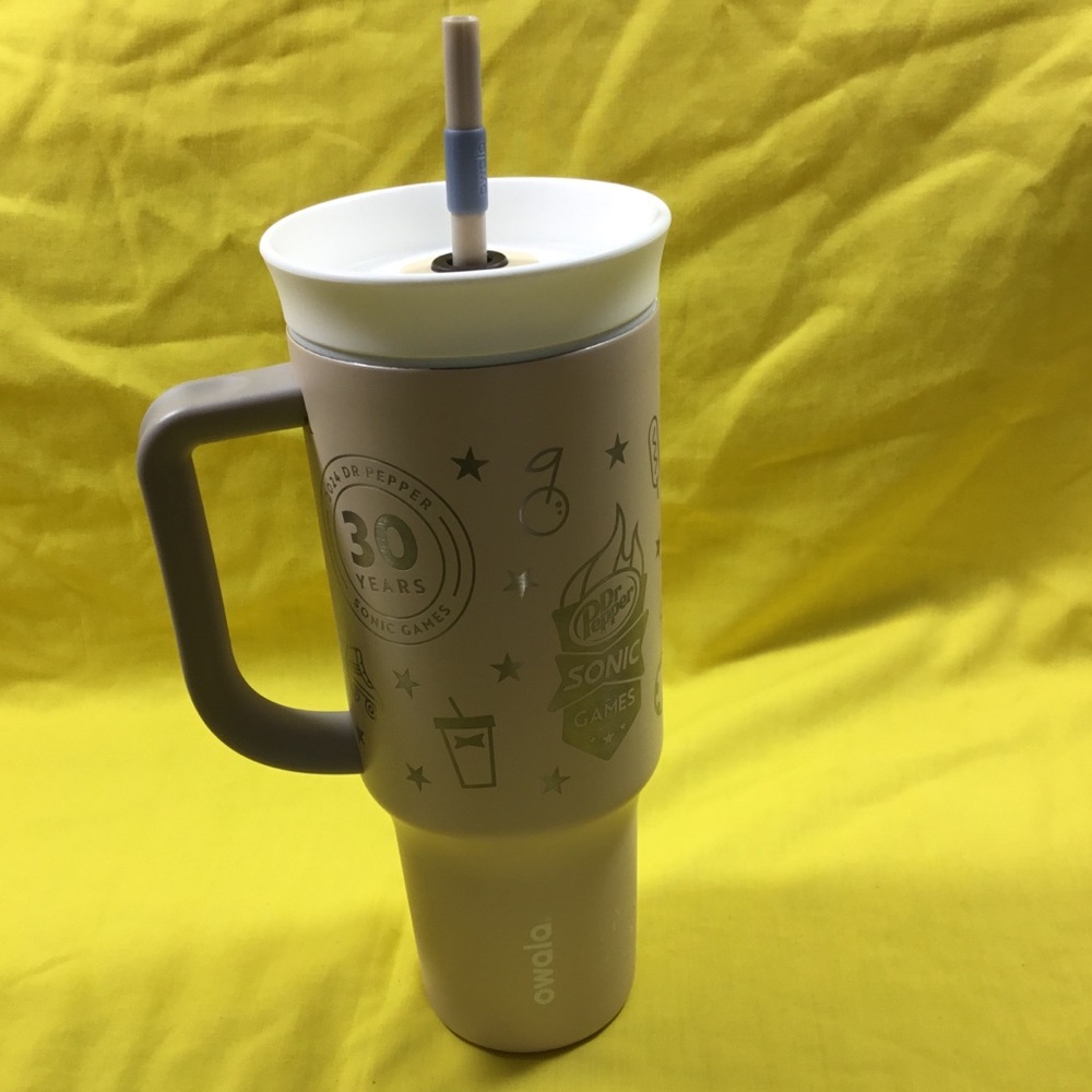 Owala Sonic Dr. Pepper Limited Edition 40 ounce